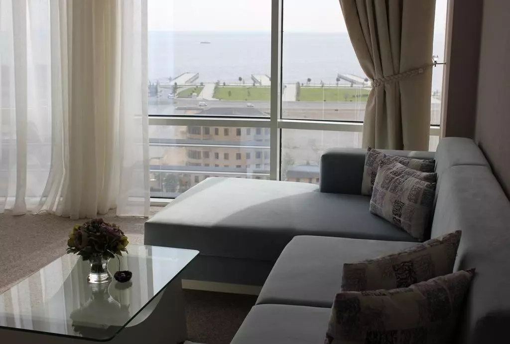 hotel qafqaz sahil baku_shabavizparvaz_07.jpg